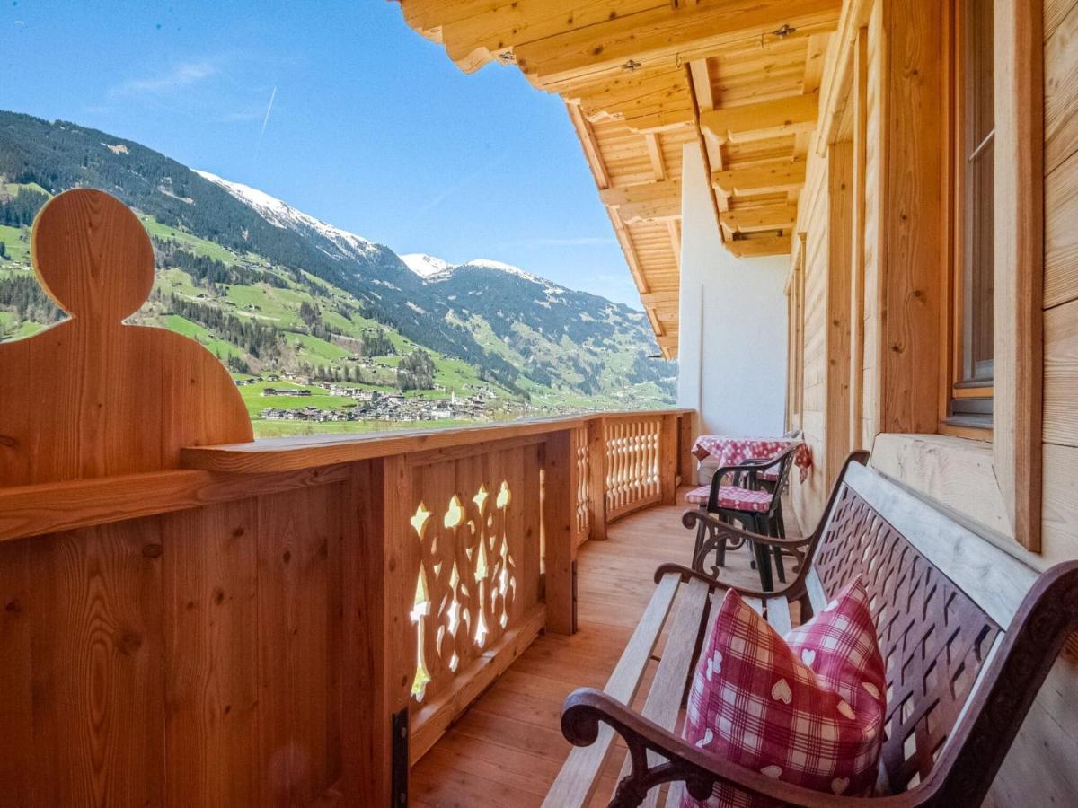 Beautiful Apartment In Ramsau With Balcony Ramsau im Zillertal Luaran gambar